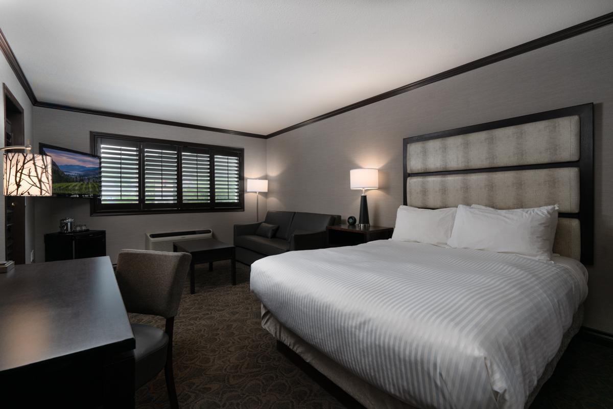 Prestige Vernon Hotel エクステリア 写真