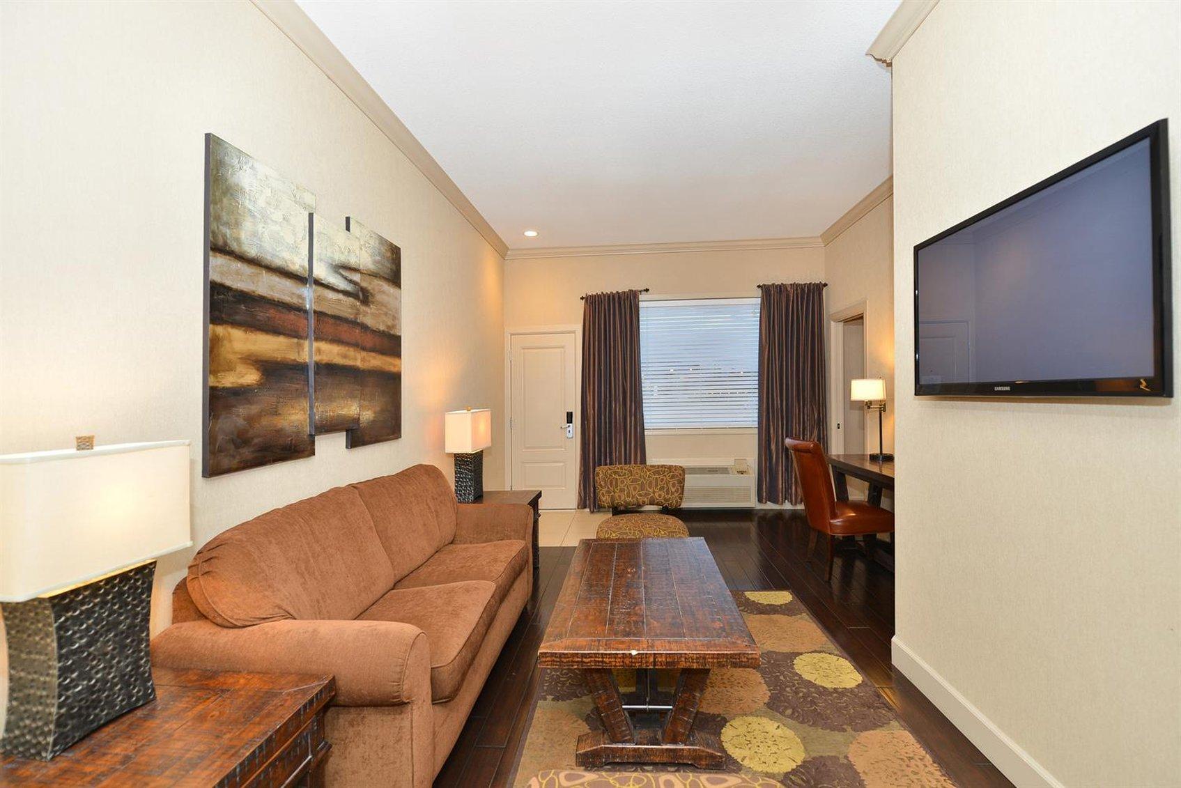 Prestige Vernon Hotel エクステリア 写真
