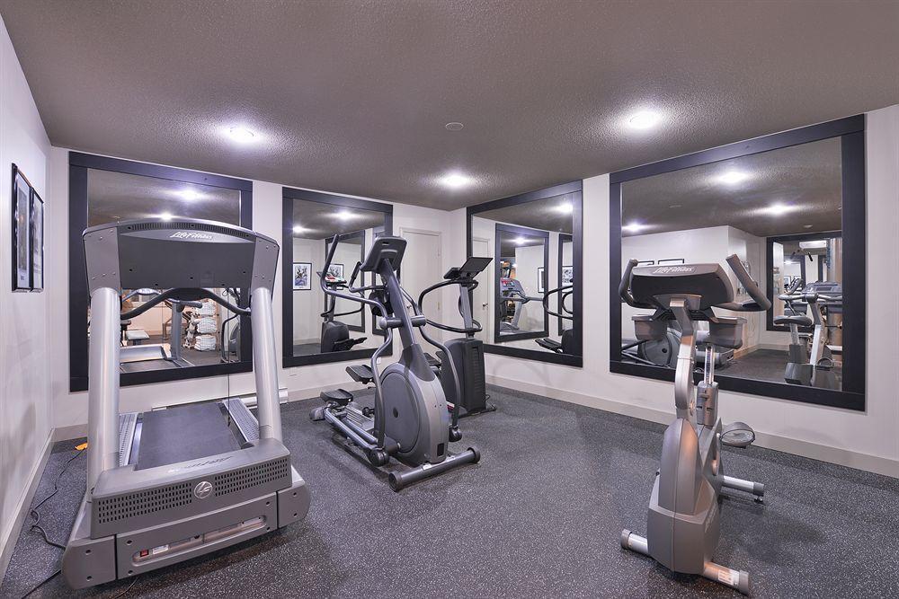 Prestige Vernon Hotel エクステリア 写真