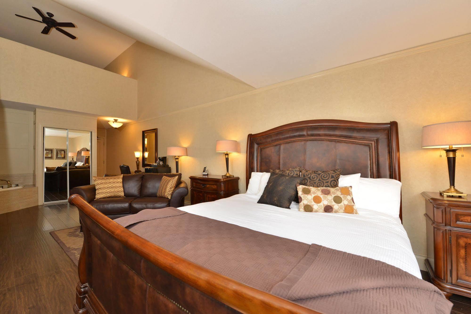 Prestige Vernon Hotel エクステリア 写真